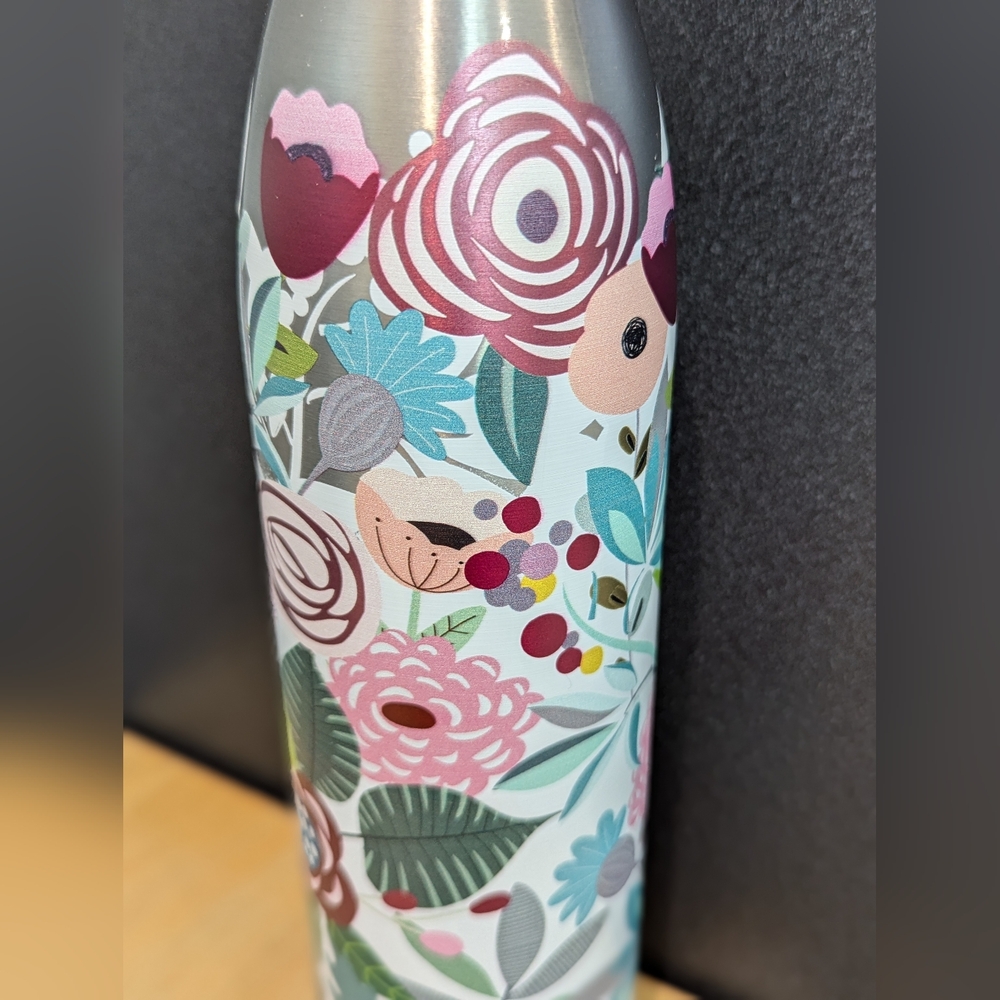 NWT TERVIS TUMBLER Slim 25 oz Carafe Budding Bliss - Picture 2 of 5